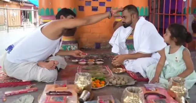 विष्णुपद, गया के पास पिंडदान से पहले तिलक